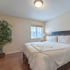 2500-sq-house-in-springbank-hill-bl-261818.calgaryhotelsearch.com/