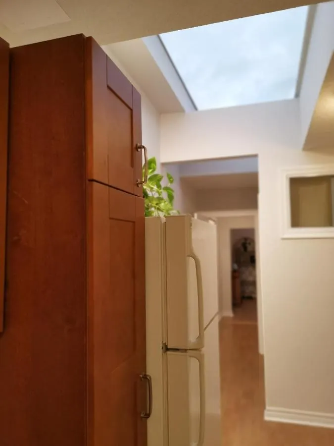 Apartamento Cozy Private Rm Heart Of North York Free Parking Full Kitchen Close To Downtown Toronto 0*,  Canadá